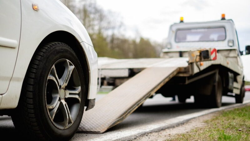 Common Reasons Why Drivers Might Need To Call A Towing Service