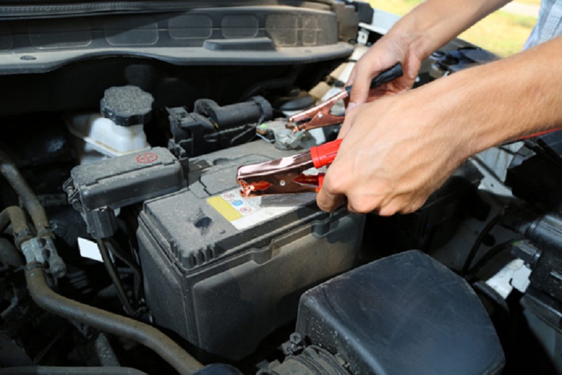 How to choose the best car battery service providers?