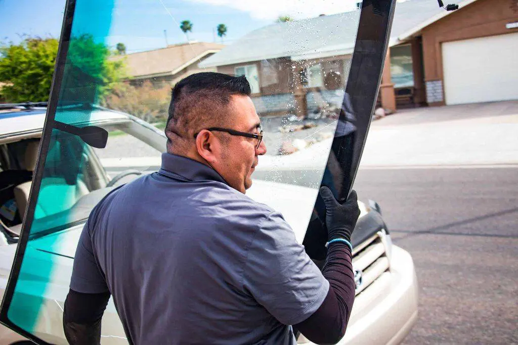 Top-Notch Windshield and Auto Glass Replacement Services in Mesa, AZ